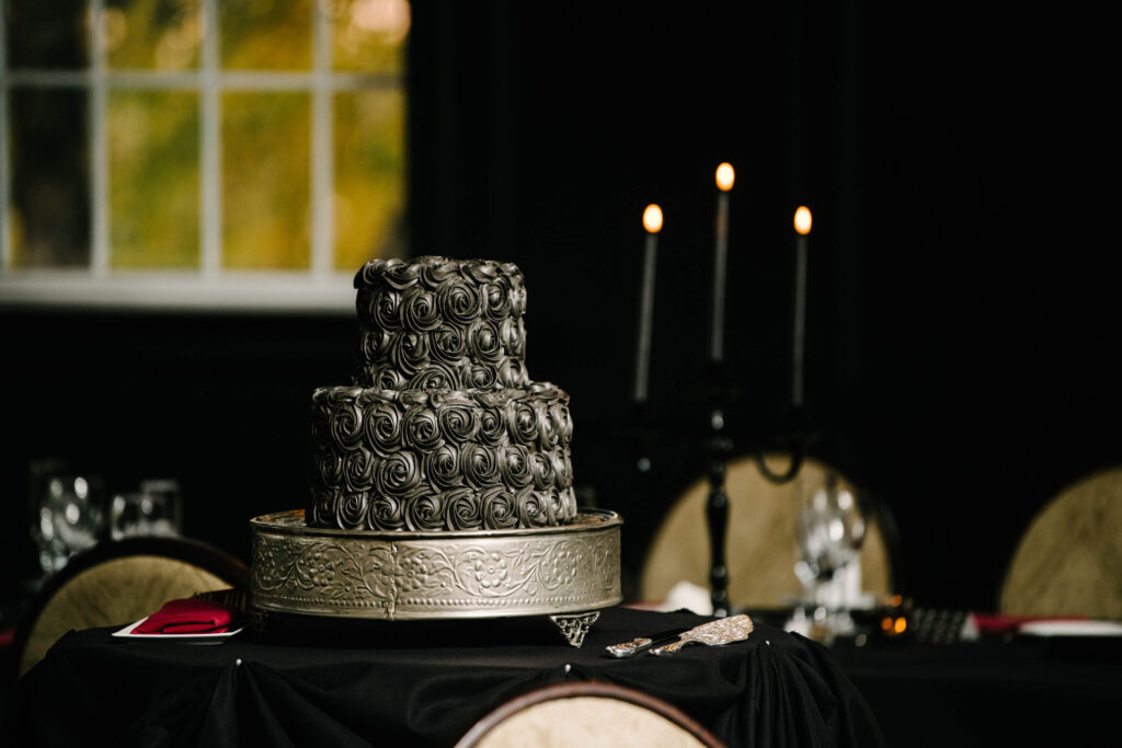 black wedding cake